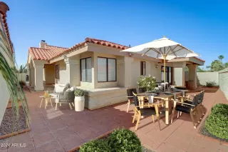 Photo #5: 6693610 Listing 