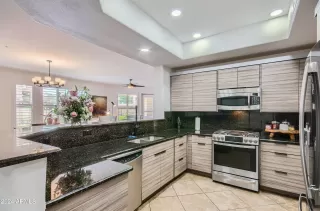 Photo #2: 6693750 Listing