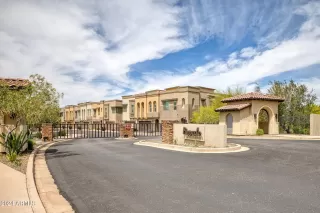 Photo #1: 6693806 Listing