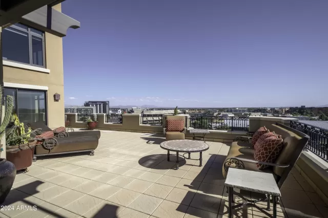 MLS: 6694279 Condo For Sale