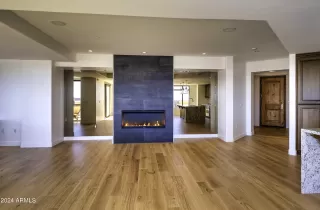 Photo #5: 6694279 Listing 