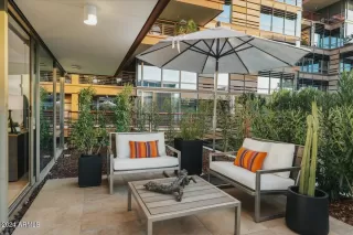 Photo #1: 6694444 Listing 