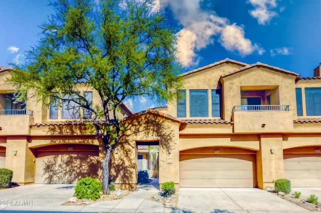 MLS: 6694970 Condo For Sale