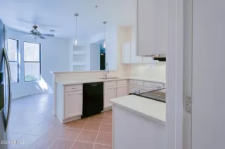 Photo #5: 6694970 Listing 