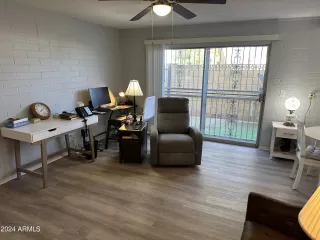 Photo #3: 6695112 Listing