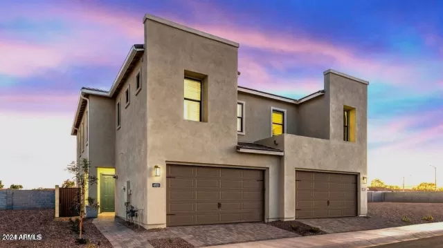 MLS: 6695203 Condo For Sale