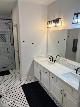 Photo #6: 6695239 Listing 