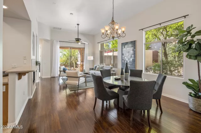 MLS: 6695374 Condo For Sale