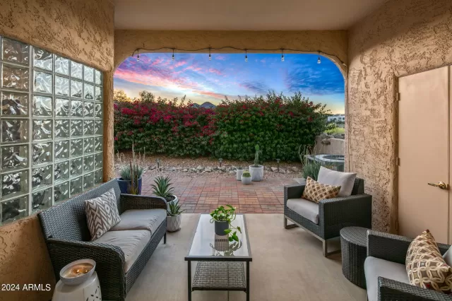 MLS: 6695512 Condo For Sale