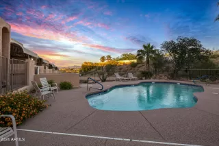 Photo #2: 6695512 Listing