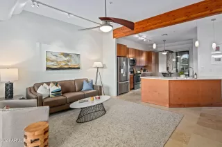 Photo #3: 6695512 Listing