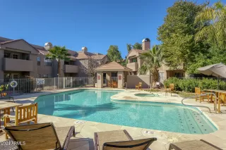 Photo #2: 6695665 Listing