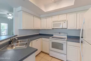 Photo #1: 6695689 Listing