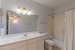 Photo #3: 6695689 Listing