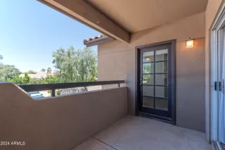 Photo #4: 6695689 Listing