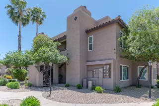 Photo #6: 6695689 Listing