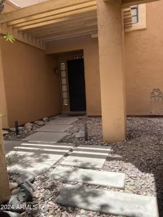 Photo #1: 6695855 Listing 