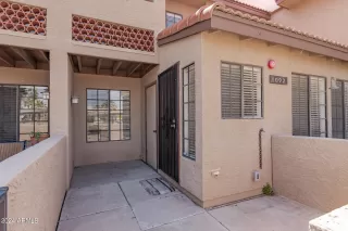 Photo #3: 6695873 Listing 