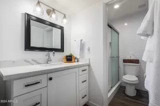 Photo #1: 6695965 Listing