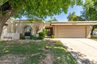 Photo #1: 6696125 Listing