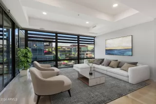 Photo #3: 6696219 Listing