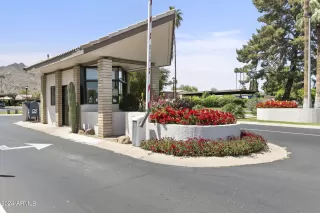 Photo #3: 6696455 Listing 