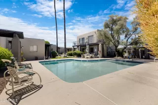Photo #2: 6696675 Listing