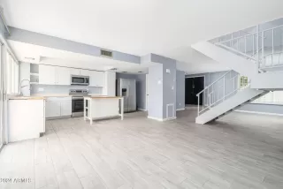 Photo #4: 6696763 Listing 