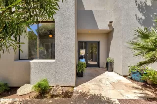 Photo #1: 6696785 Listing