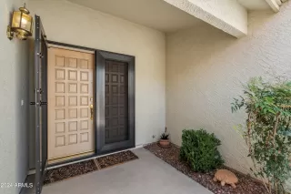 Photo #2: 6696856 Listing 