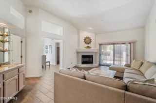 Photo #4: 6696856 Listing 