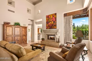 Photo #2: 6696862 Listing 