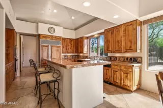 Photo #3: 6696862 Listing 