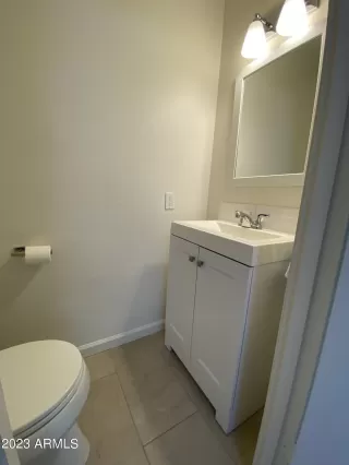 Photo #4: 6697030 Listing