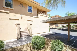 Photo #5: 6697064 Listing