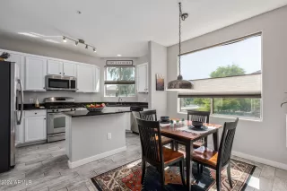 Photo #3: 6697181 Listing 