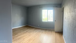 Photo #6: 6697492 Listing
