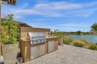 Photo #5: 6697547 Listing