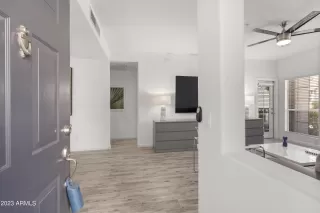 Photo #1: 6697972 Listing 