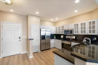 Photo #3: 6698006 Listing 