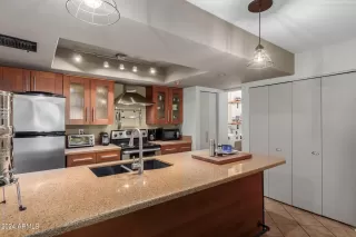 Photo #1: 6698137 Listing 