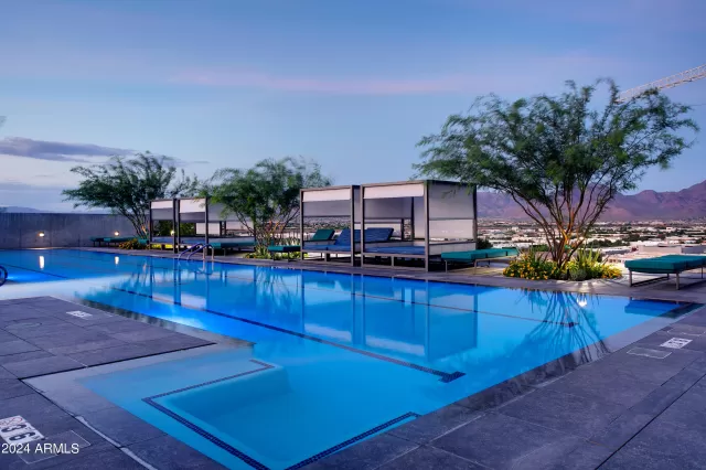 MLS: 6698270 Condo For Sale