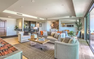 Photo #2: 6698635 Listing