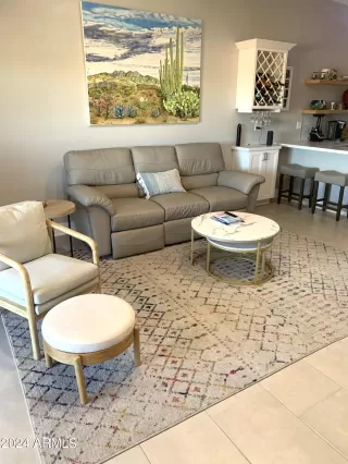 Photo #1: 6698713 Listing 