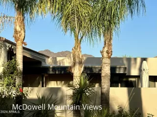 Photo #3: 6698929 Listing