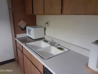 Photo #2: 6698945 Listing