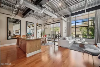 Photo #1: 6699115 Listing