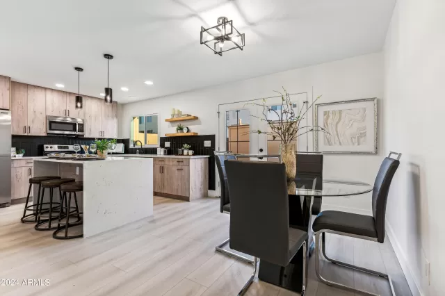 MLS: 6699303 Condo For Sale