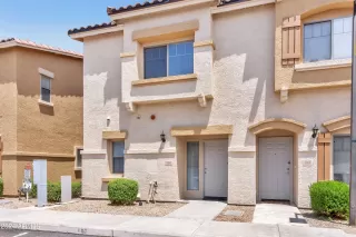 Photo #2: 6699332 Listing