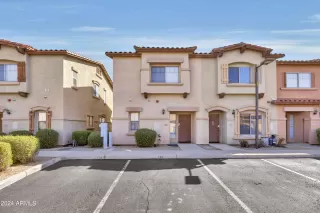 Photo #3: 6699332 Listing